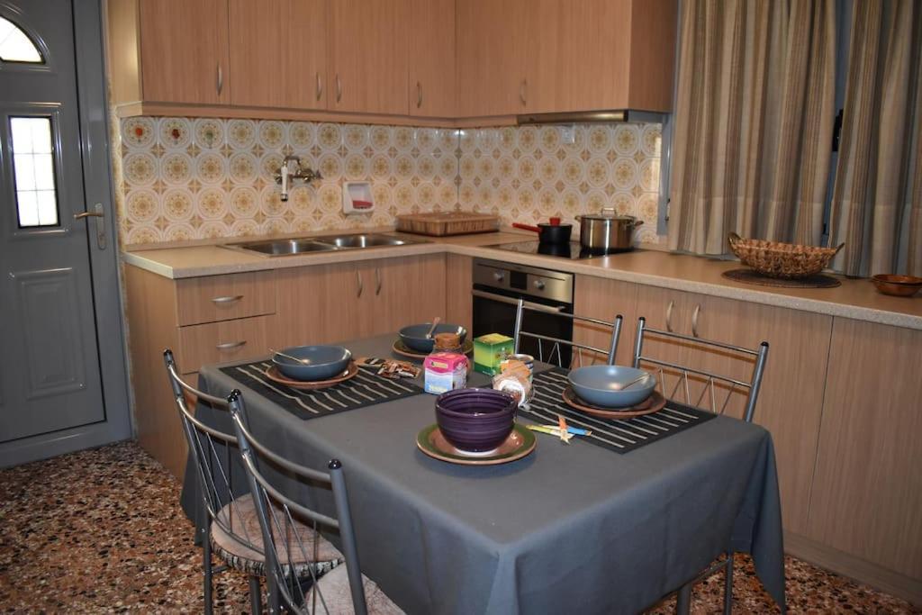 Rose'S House Apartment Trikala  Bagian luar foto